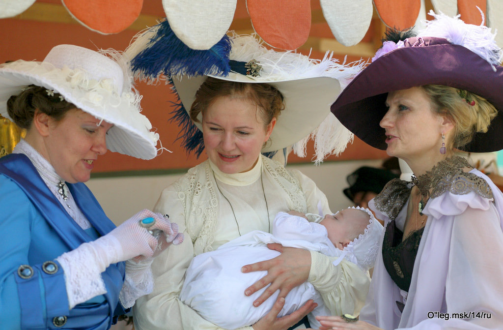 три грации с ребенком - Олег Лукьянов три грации с ребенком - Олег Лукьянов