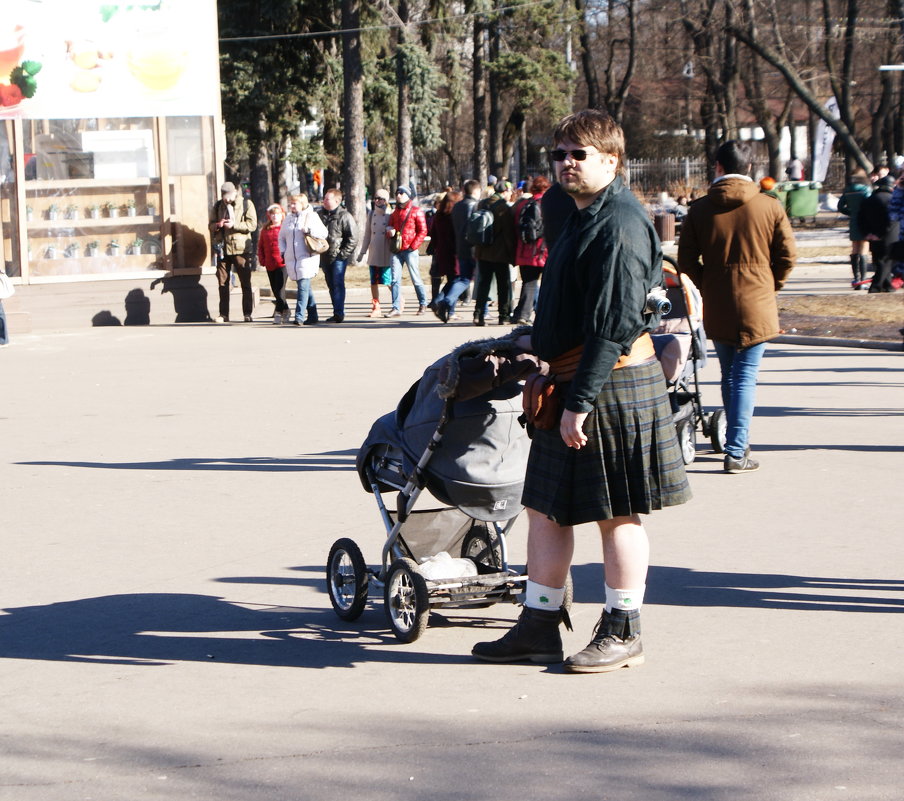 Персонажи парада Дня святого Патрика в Сокольниках 7 - Николай Дони