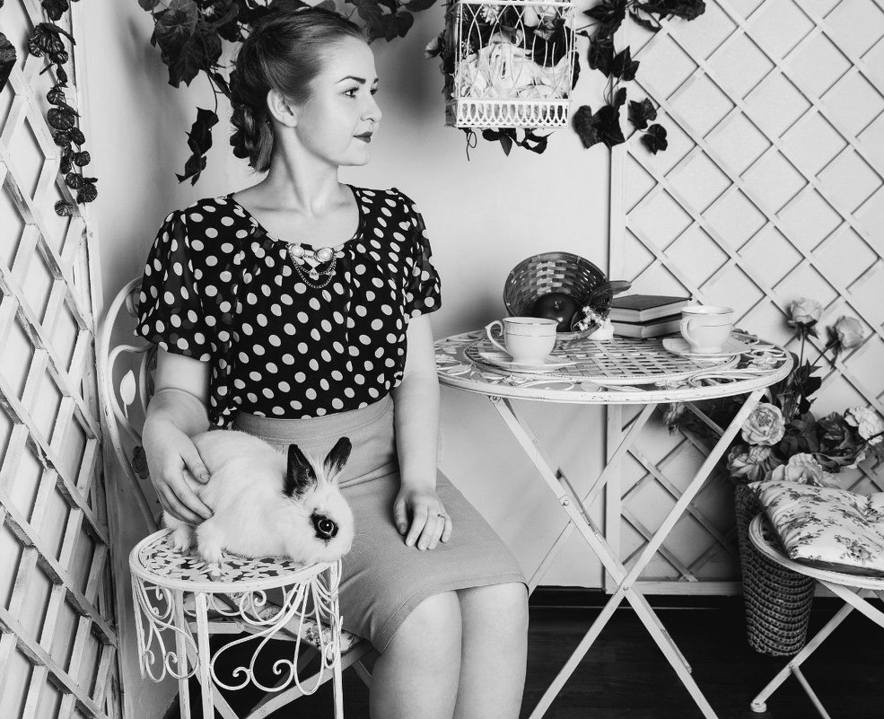 Портрет с кроликом - Мария Буданова (Приставская)