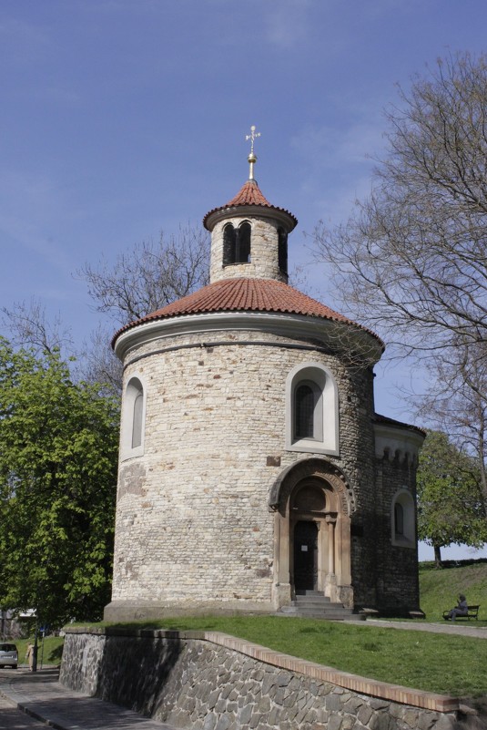 Вы́шеград (чеш. Vyšehrad) — древняя крепость (замок) и исторический район Праги - Дмитрий Дмитрий