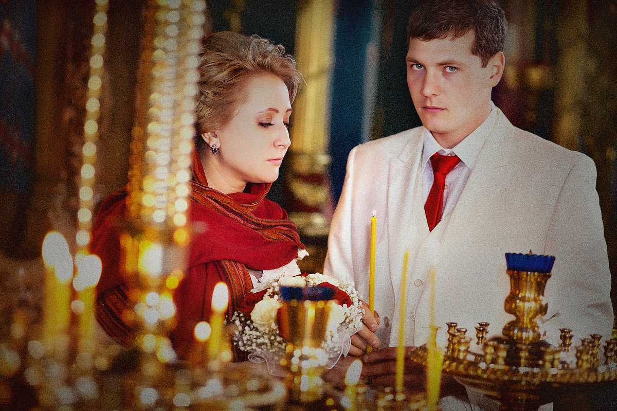 В храме - аркадий глухеньких