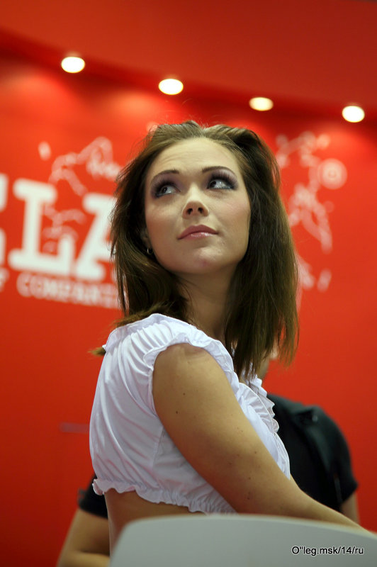 куда смотрят девушки - Олег Лукьянов куда смотрят девушки - Олег Лукьянов