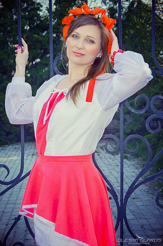 Людмила - Olesya Glaros