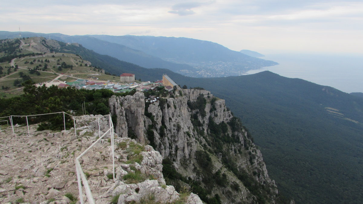 На вершине Крыма - Александр Казанцев