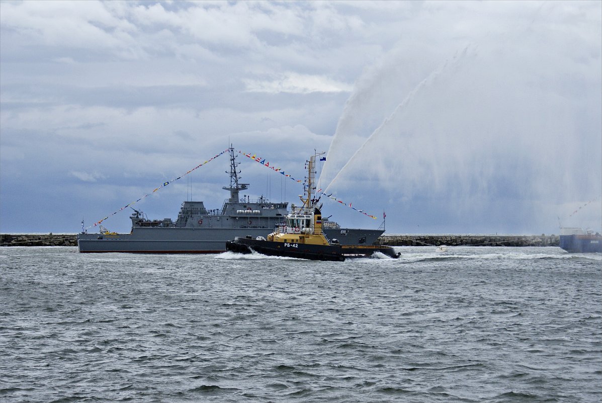 Парад,день ВМФ. Балтийск. - Валерия Комова