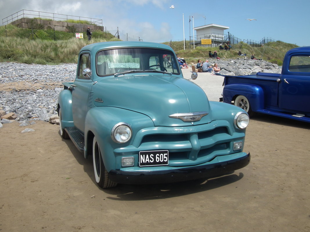 Chevrolet Pickup - Natalia Harries