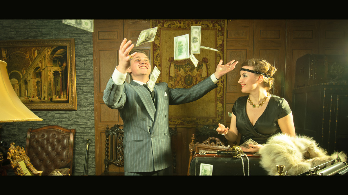 Праздник после очередного удачного налета на банк - Денис Володарский