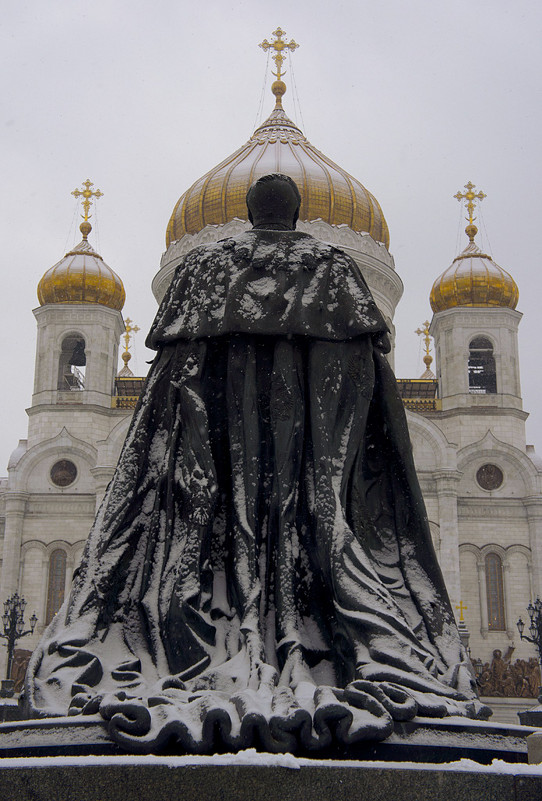 Памятник - Людмила Синицына