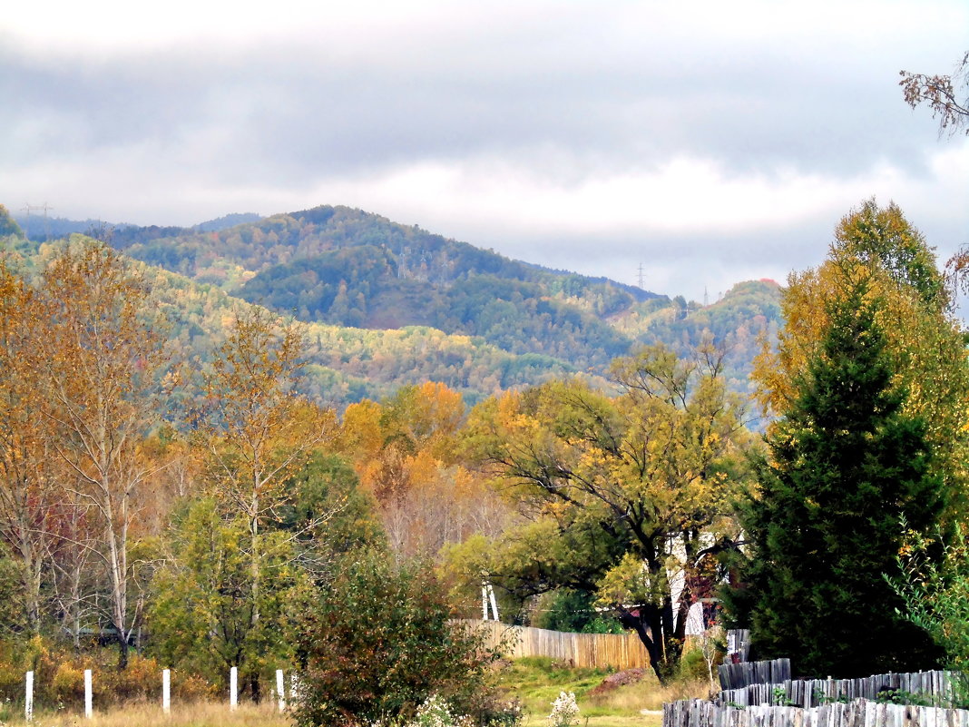 Околица поселка Утулик - Валентин Когун Околица поселка Утулик - Валентин Когун