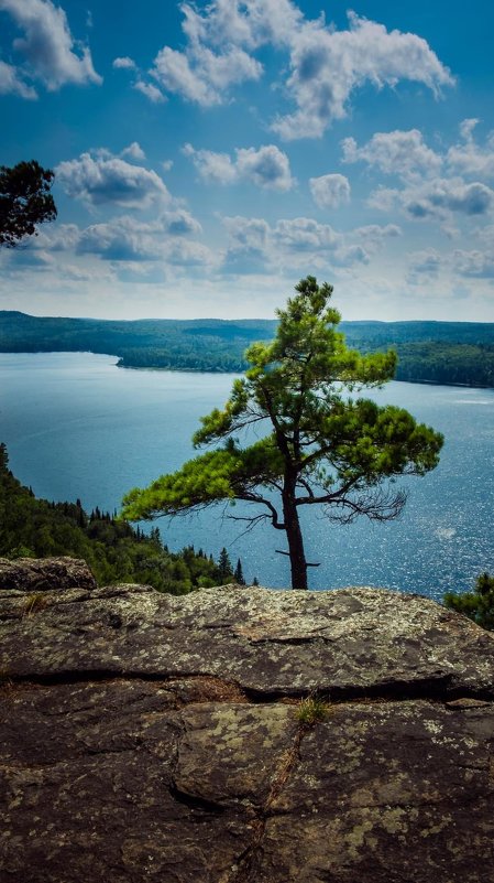 Над вечным покоем (White Fish Lake) - Vladimir K