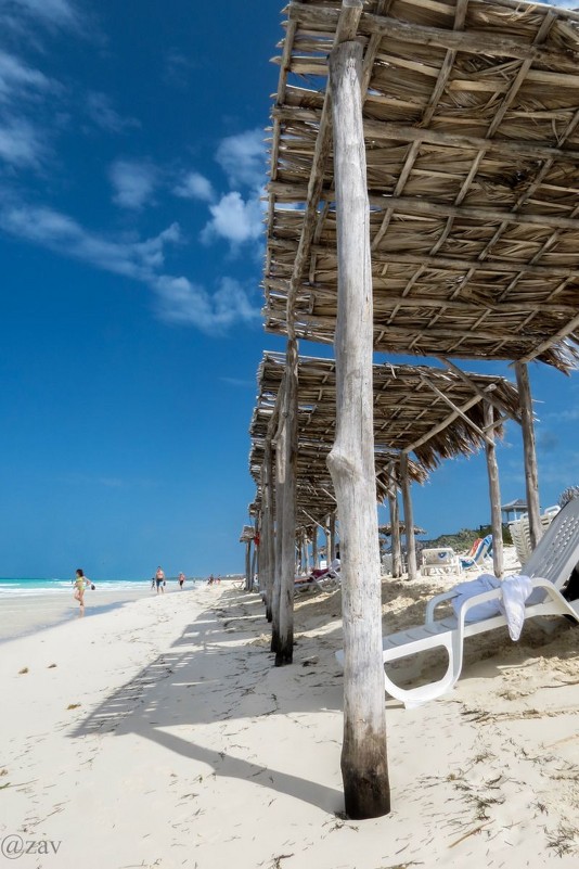 Beach. Cayo Santa Maria. Cuba. - Andy Zav