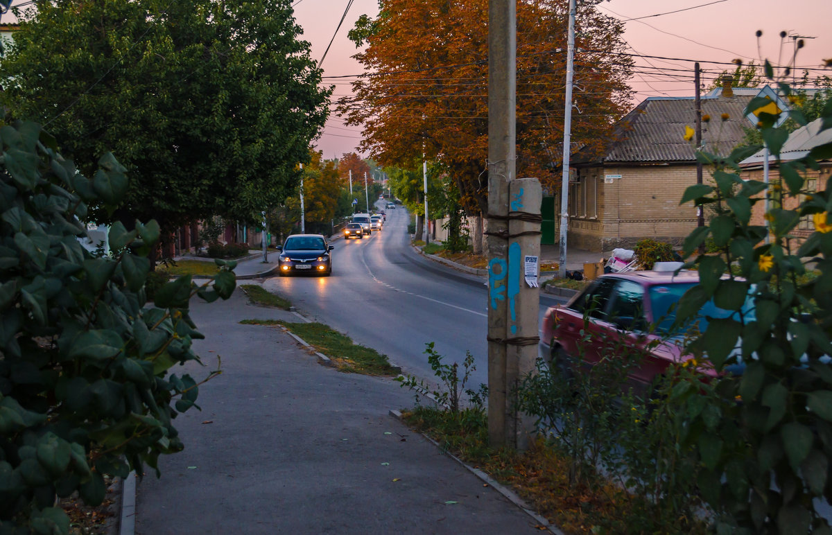 Сумерки на Социалистической - Константин Бобинский Сумерки на Социалистической - Константин Бобинский
