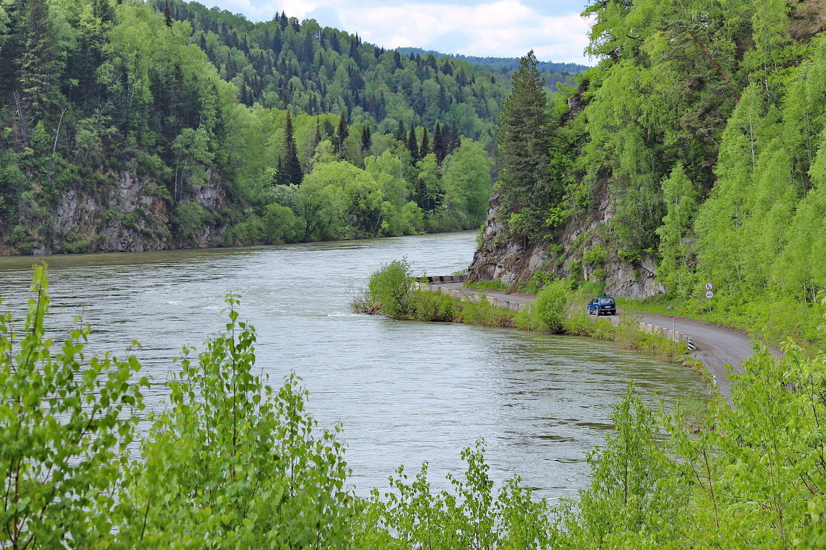 Большая вода на р. Кизир - Александр Рождественский