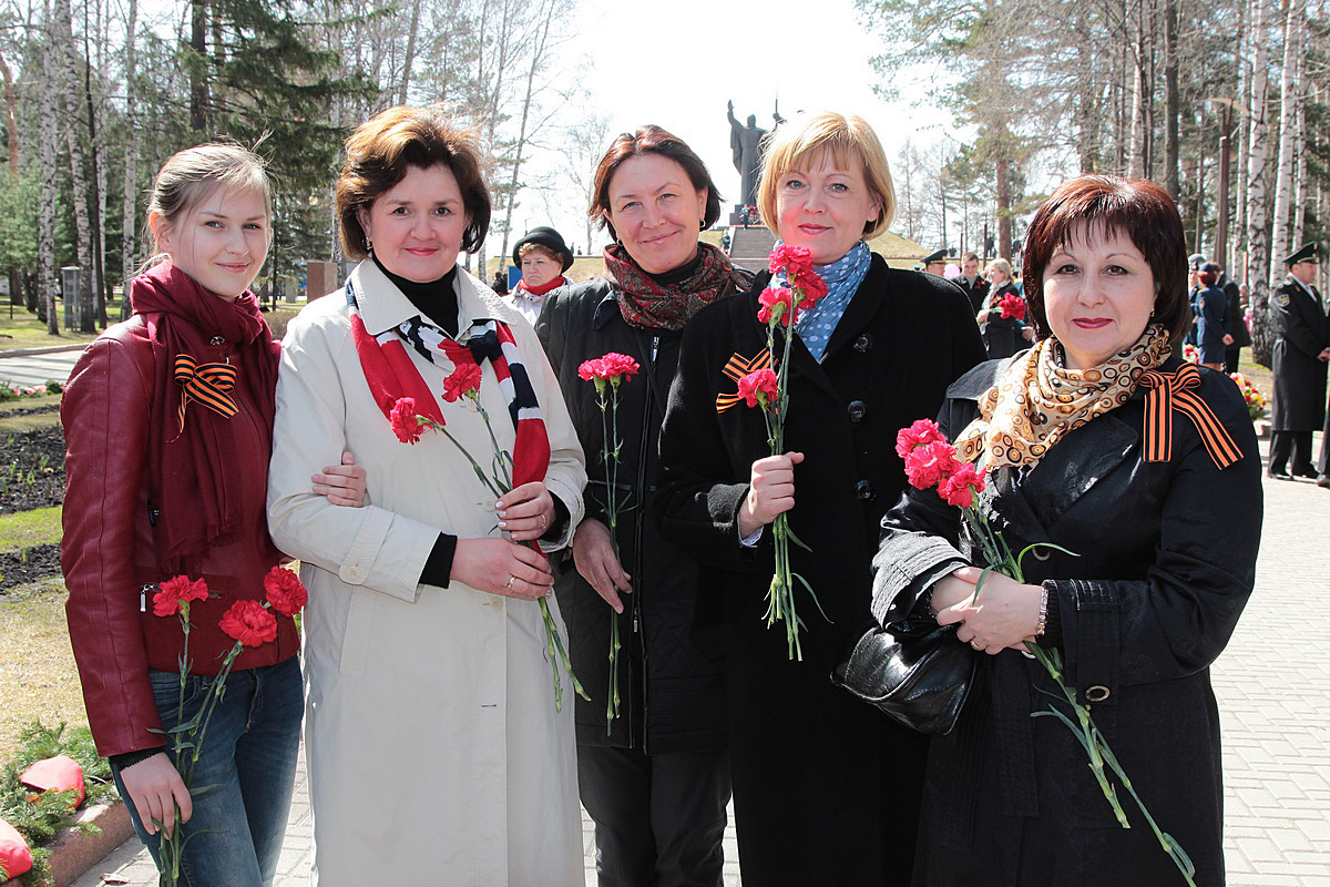 ТОМСК  .  9  МАЯ  2013  ГОДА - михаил пасеков