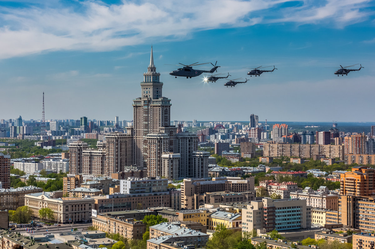 Антон Ермачков - Парад над Москвой - Фотоконкурс Epson