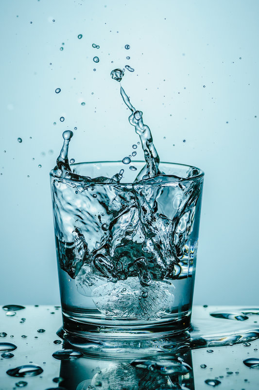 Баловство с "плюхами" воды - Алексей Кошелев Баловство с "плюхами" воды - Алексей Кошелев