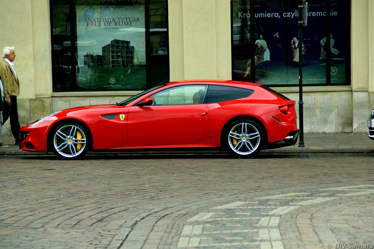 Спорный дизайн Ferrari FF - Денис Кораблёв