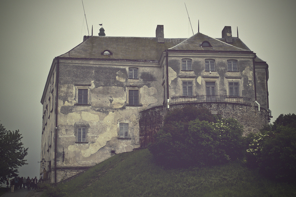 Олесский замок - Владимир ЯЩУК