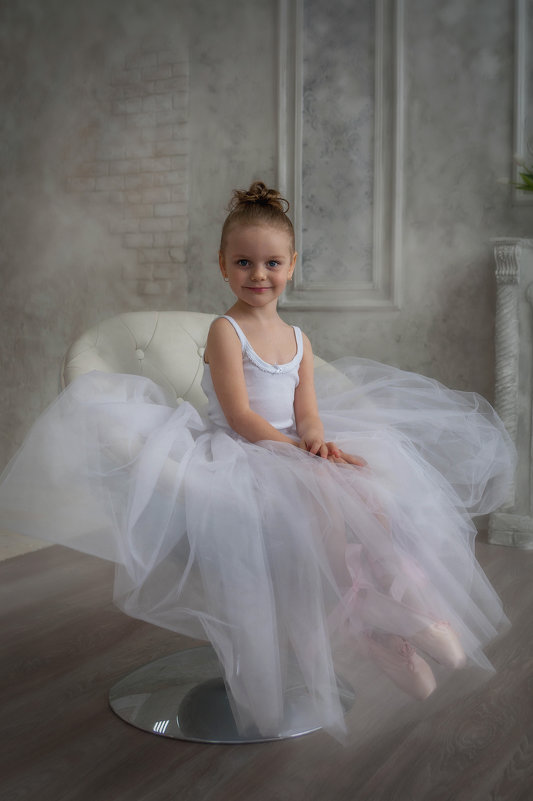 Балетная тема Ульяна - Юлия Пономарева/Fox Балетная тема Ульяна - Юлия Пономарева/Fox