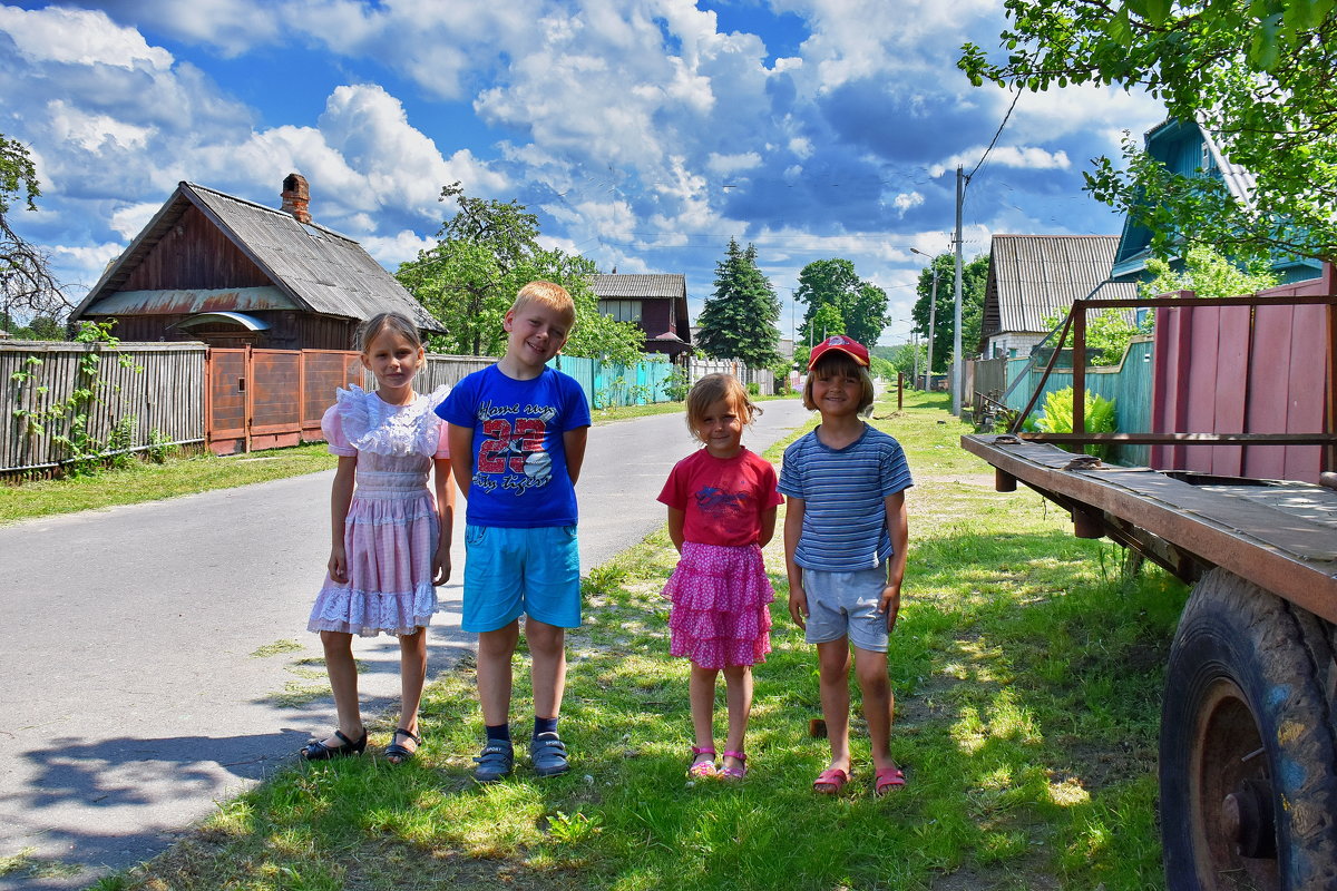 В  деревне... - Валера39 Василевский.