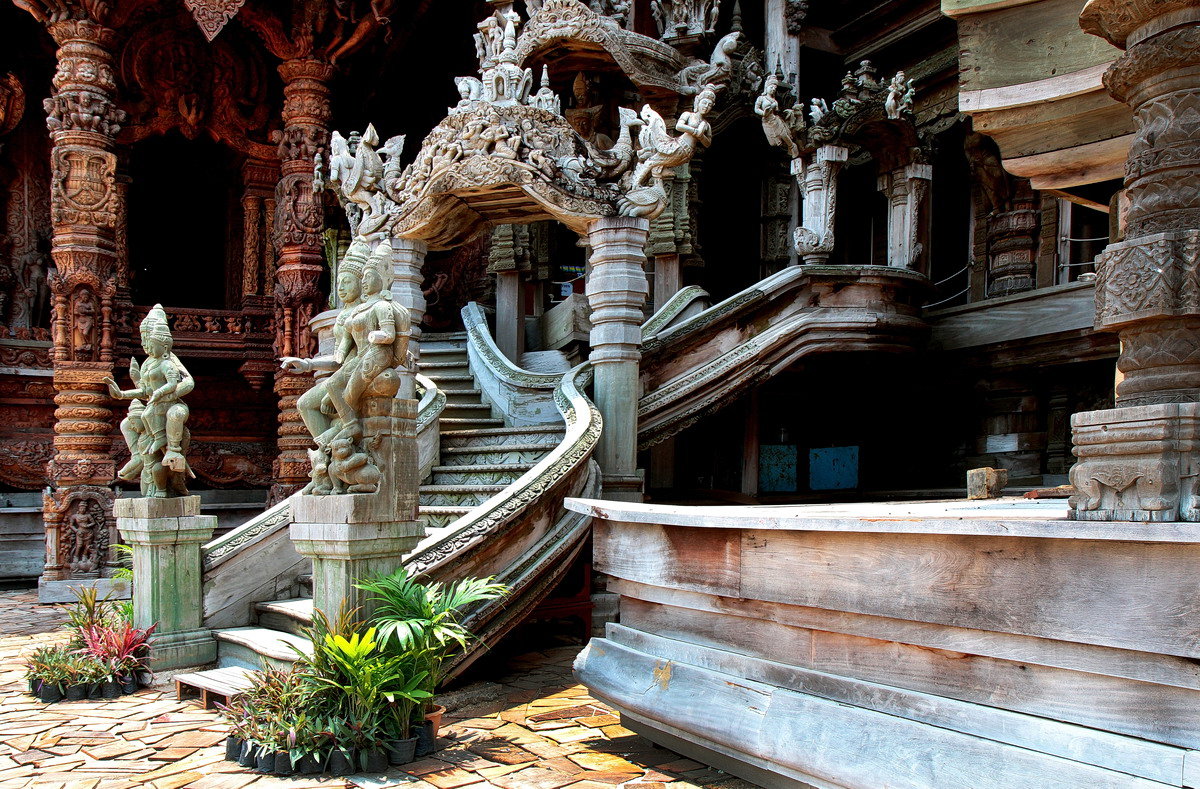 Лестница в храм Истины - Евгений Печенин Лестница в храм Истины - Евгений Печенин