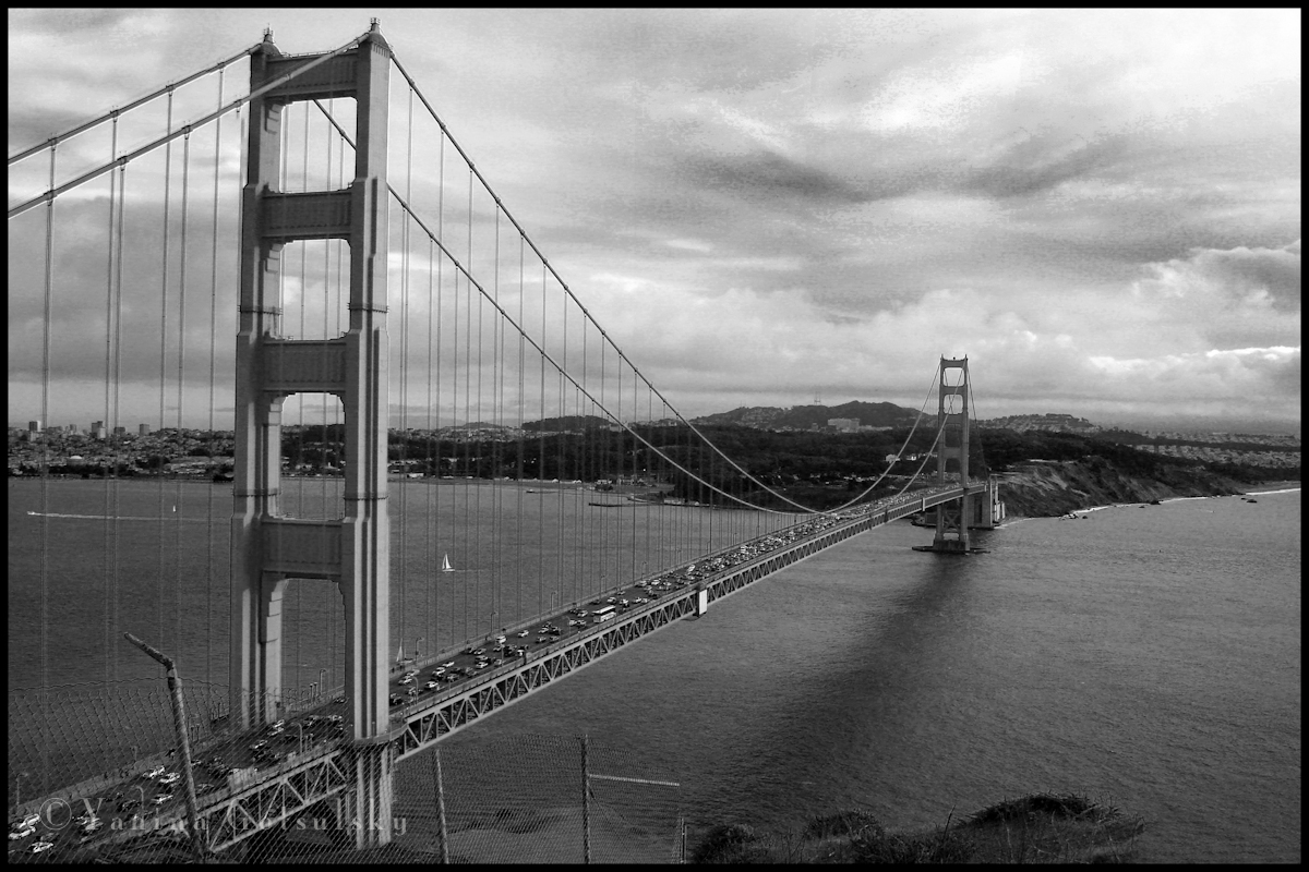 Golden Gate Bridge - Yanina Gotsulsky