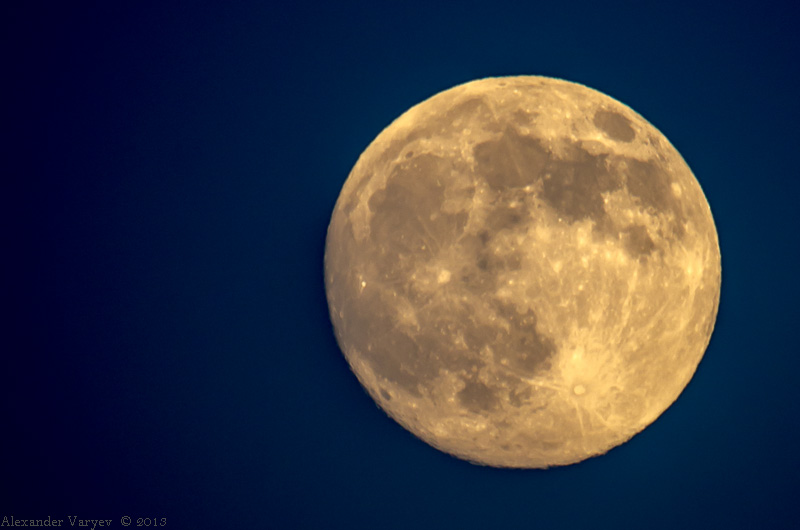 Луна - Alexander Varyev Луна - Alexander Varyev