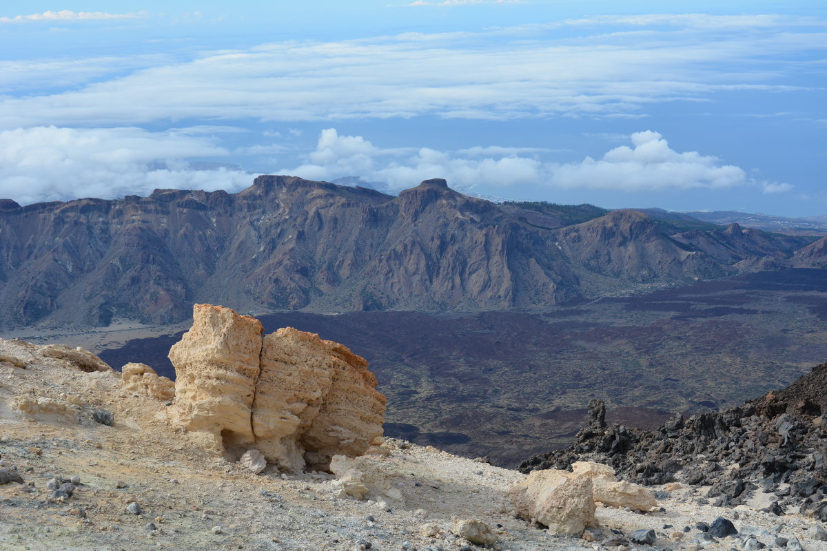 Мне сверху видно все так и знай........ - Sergey (Apg) Мне сверху видно все так и знай........ - Sergey (Apg)
