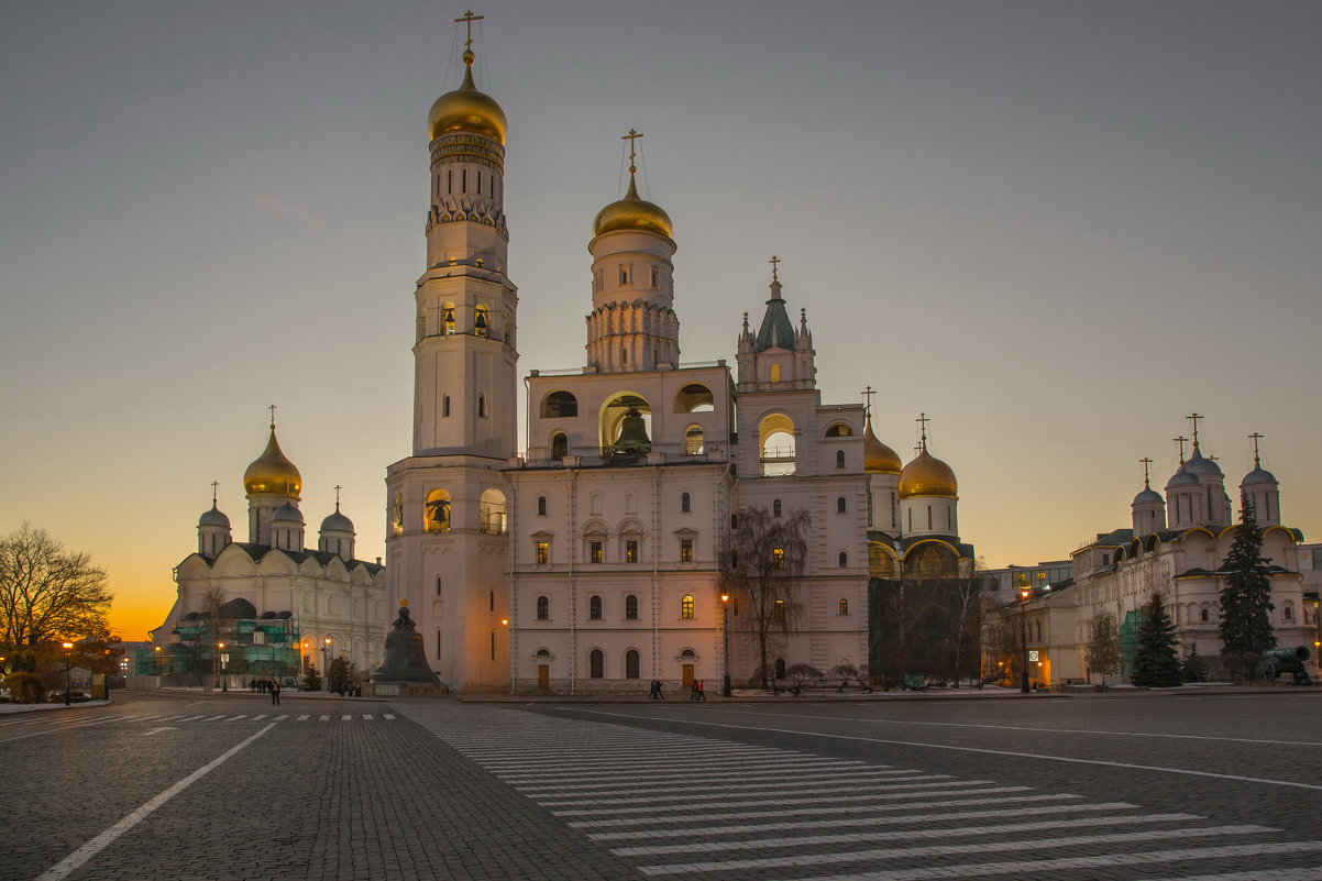 Кремль.Москва вечер. - юрий макаров