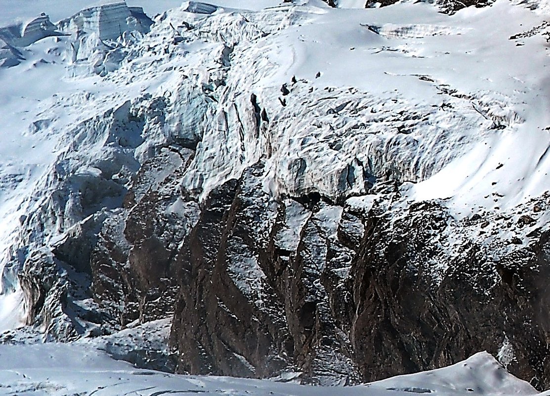 Скалы массива  Monte Rosa. - Надя Кушнир