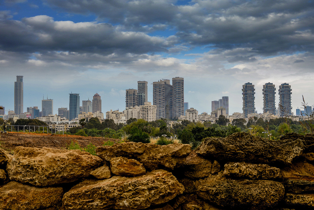 Tel Aviv - Svyatoslav Zolotaryov