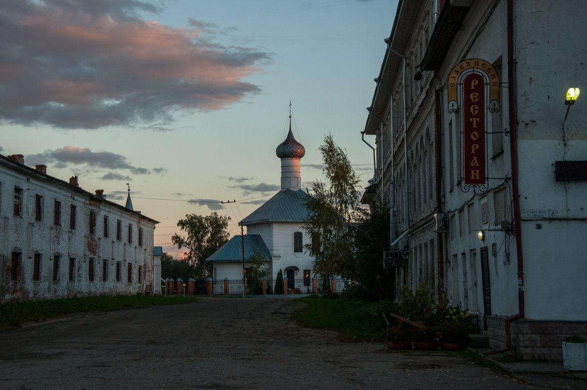 Сумерки в Ростове Великом - Alexander Petrukhin 