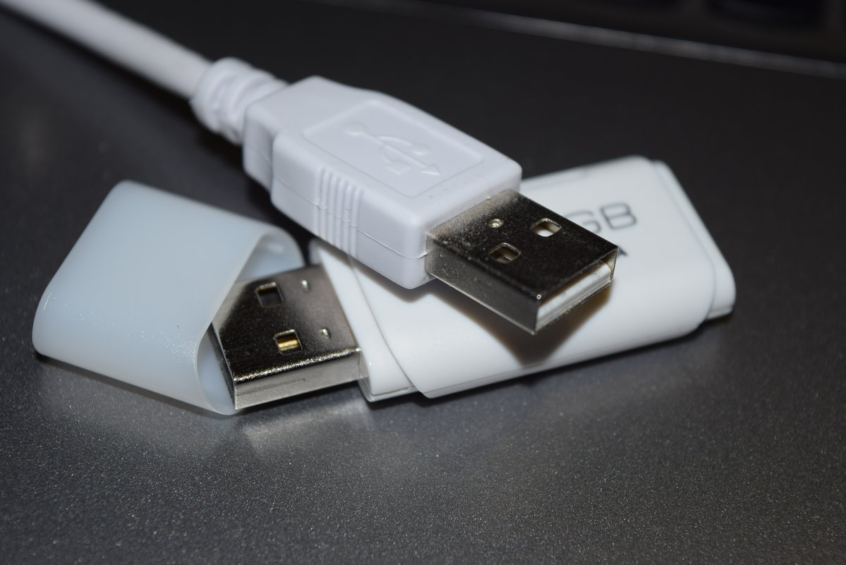 Флеш память USB - Юрий 