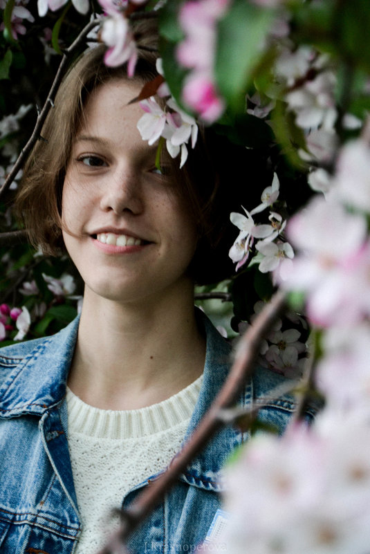 Ася - Юлия Красноперова