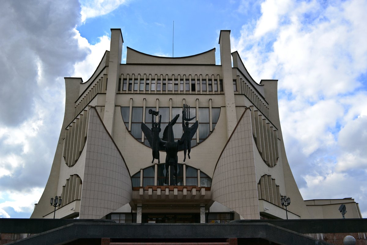 Гродненский областной драматический театр - Ольга 