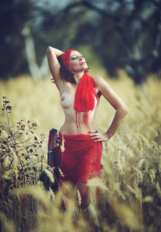 "Гитарная мелодия осени"... - Елена 