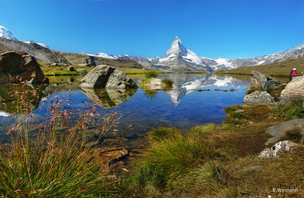 пейзажи озера в горах - Elena Wymann