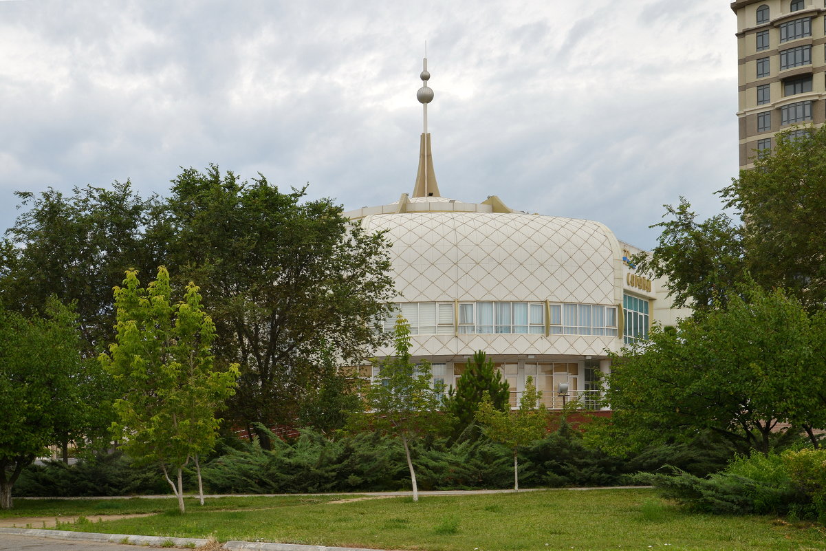 Уголки Актау - Анатолий Чикчирный