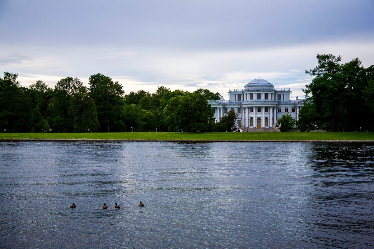 Любуемся городской тишиной... - Денис Волковец
