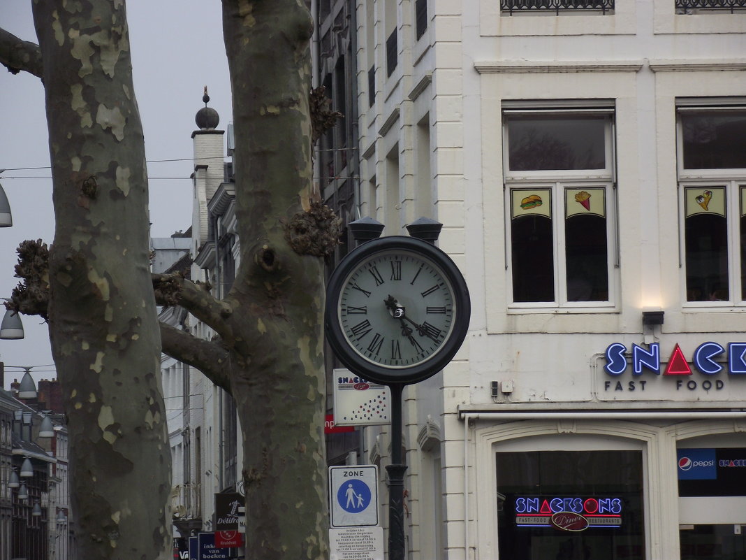 WWWWW - CLOSE WAYS ALL