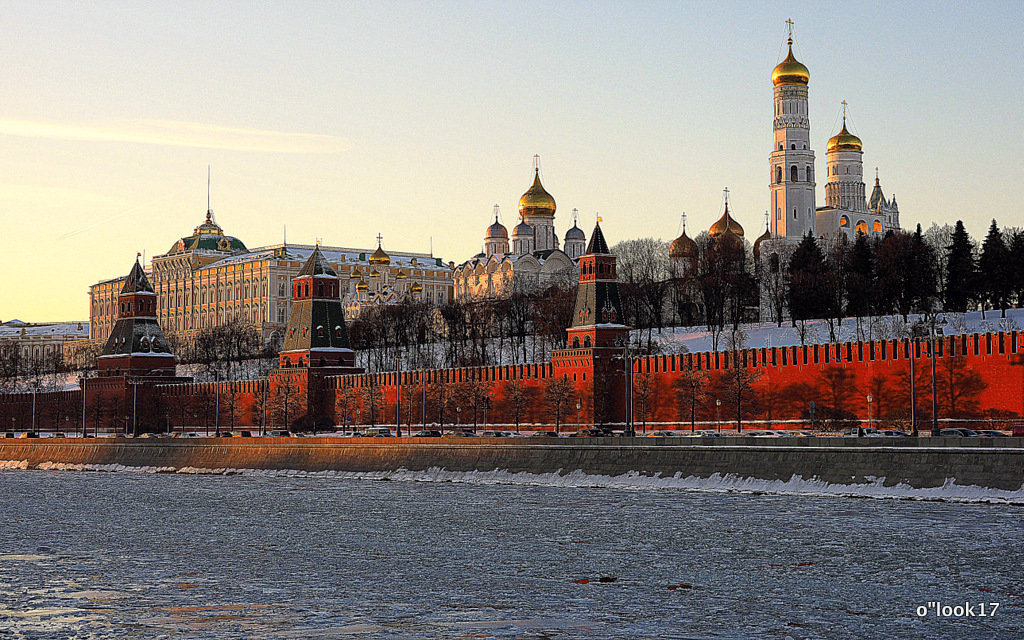 с Днем Рождения Москва - Олег Лукьянов