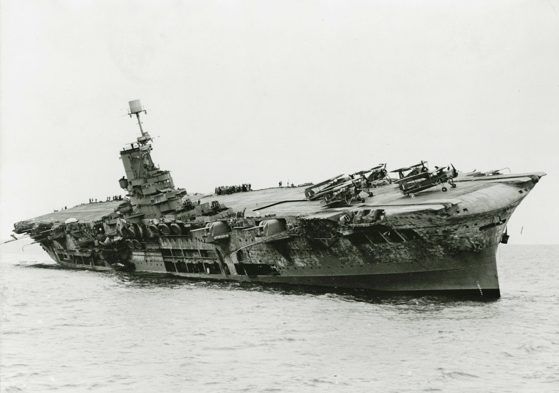 "HMS Ark Royal".последние минуты 14.11.1941. - Александр 