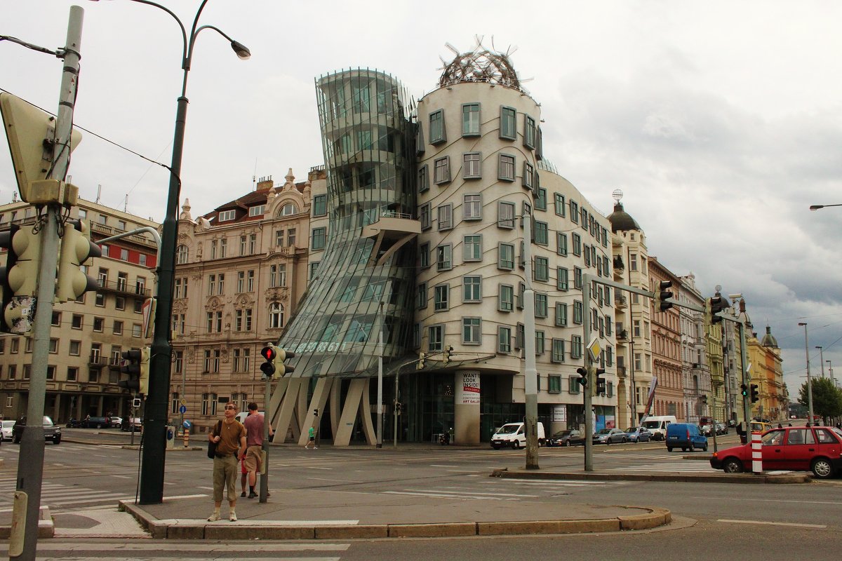 Танцующий дом. - sav-al-v Савченко