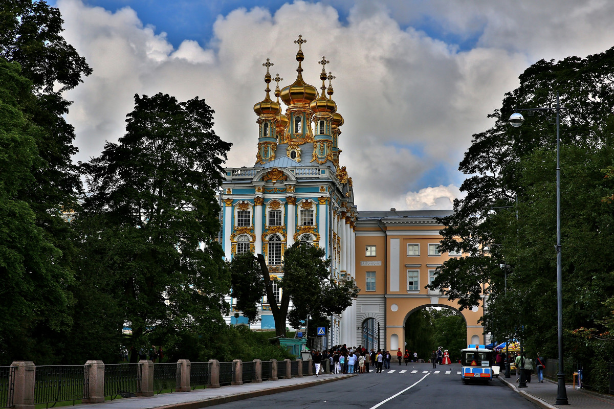 *** - Александр Бузуверов