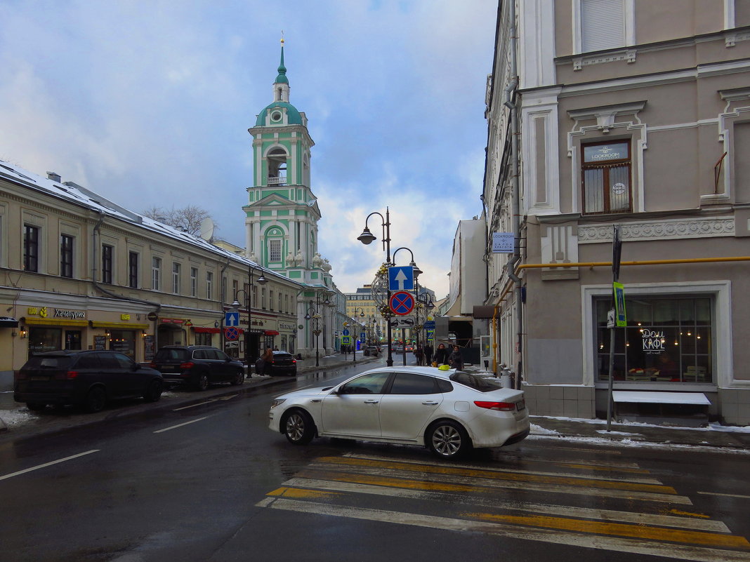 Март в городе - Андрей Лукьянов