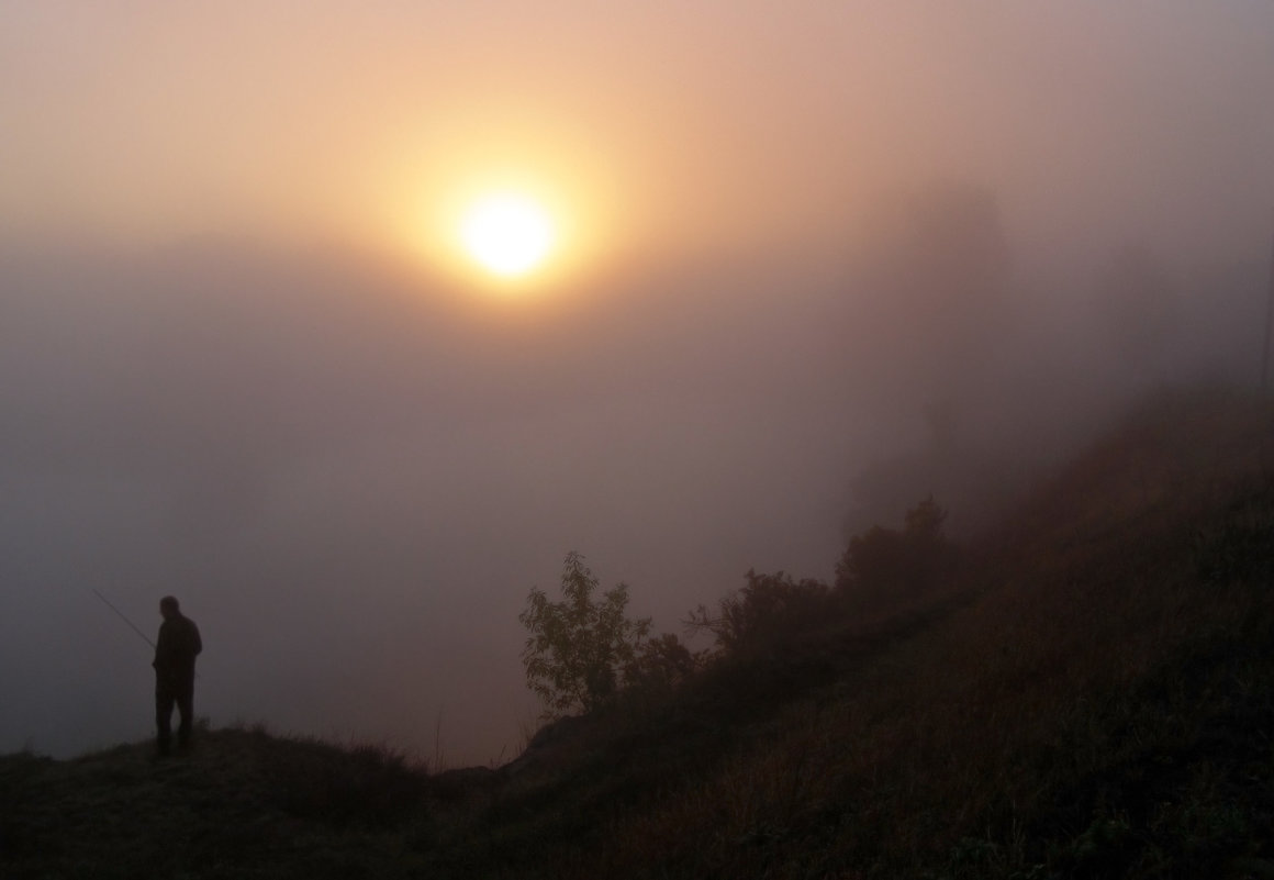 На рассвете... - Федор Кобец