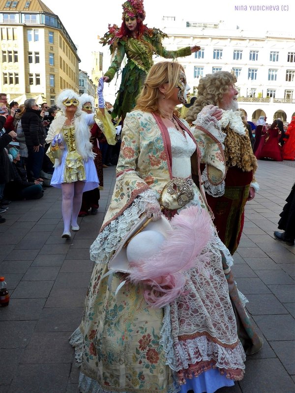 Venezianischer Karneval in Hamburg - Nina Yudicheva