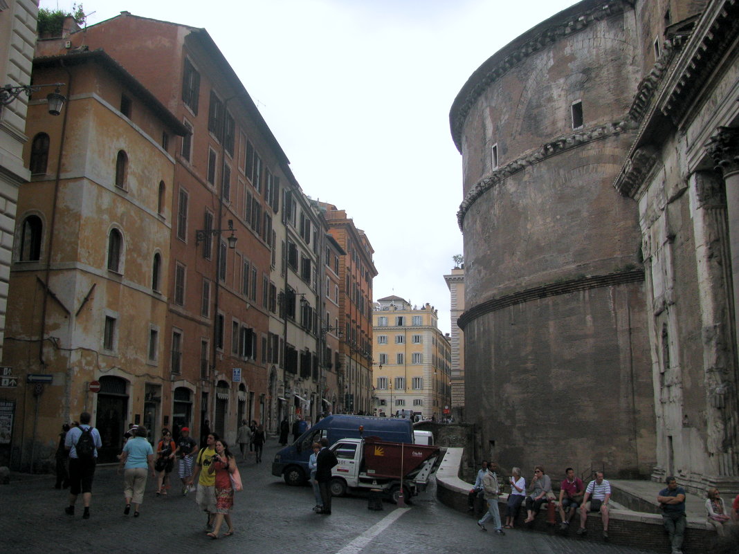 Рим. Пантеон. - Владимир Драгунский Рим. Пантеон. - Владимир Драгунский