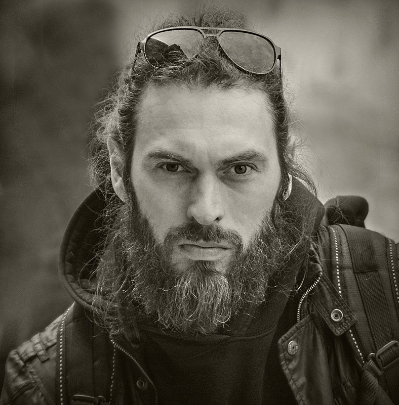 Взгляд... - Юрий Гординский Взгляд... - Юрий Гординский