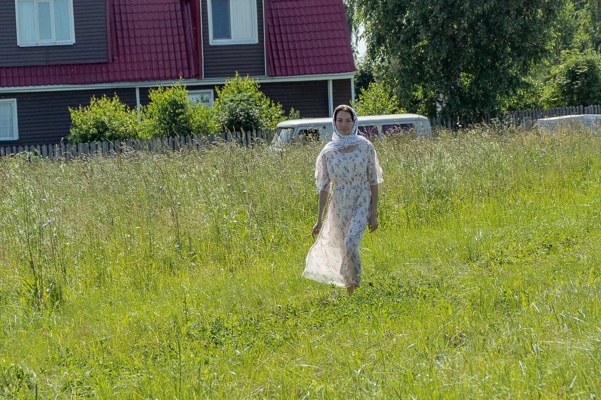 Вышла - Валерий Симонов